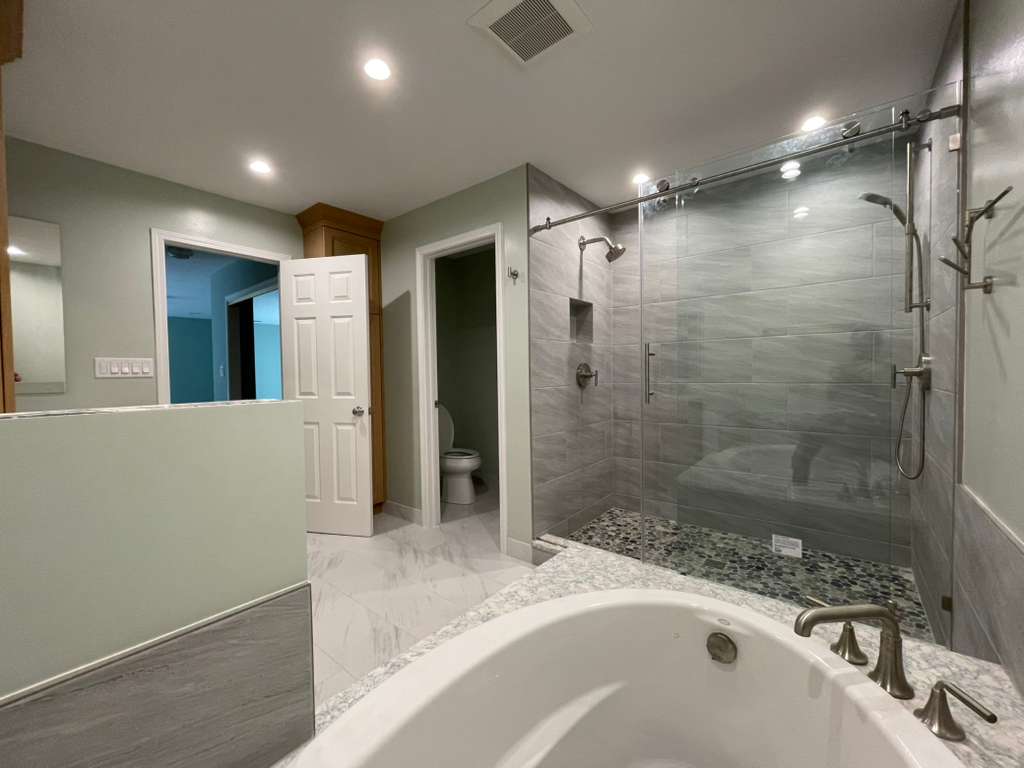 bathroom44